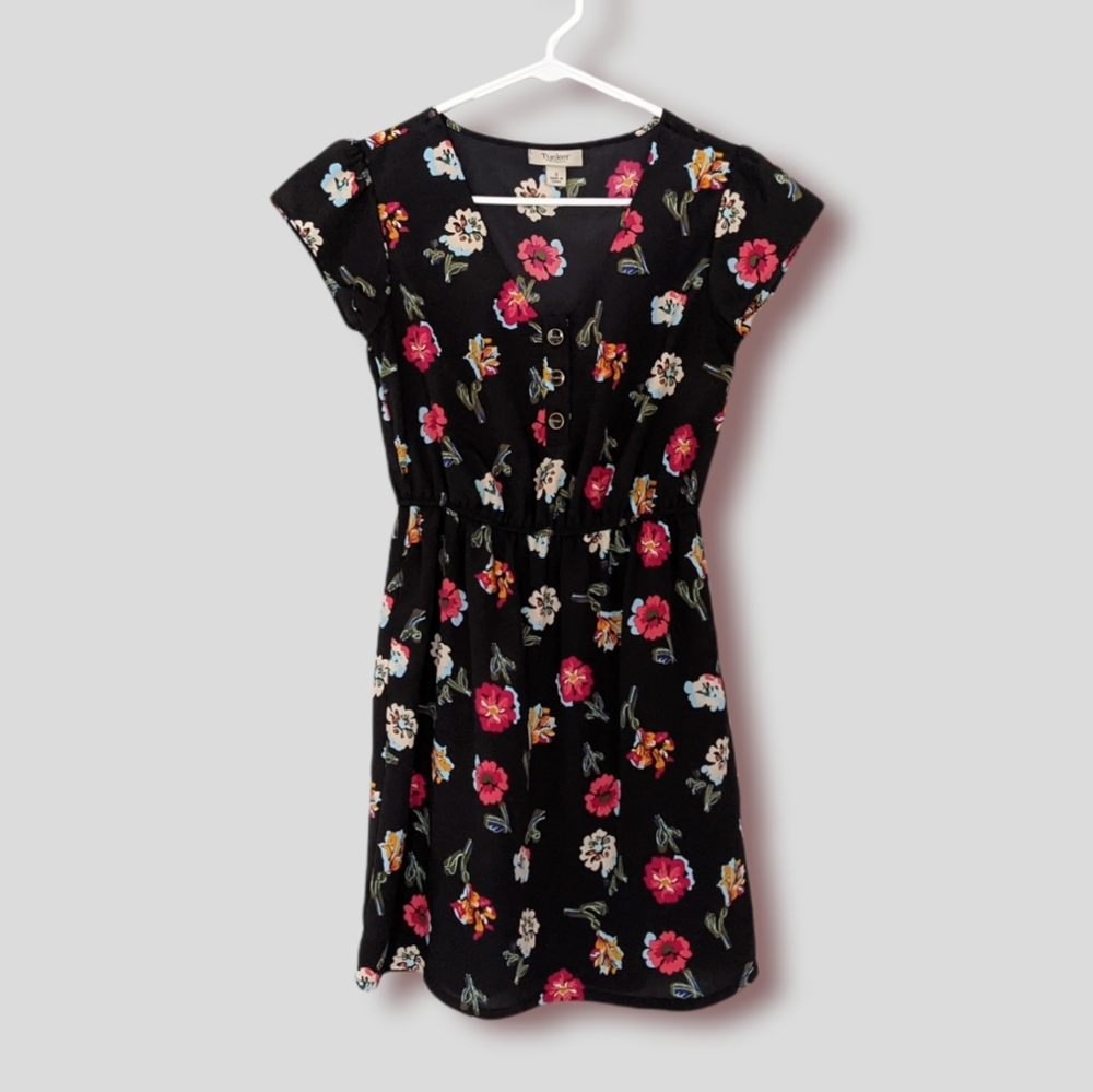 Tucker Floral Sleeveless Dress Size Small